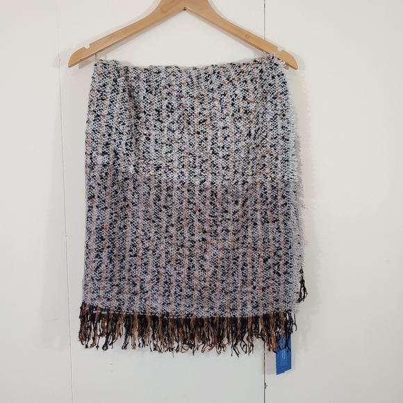 Simply Vera Vera Wang Accessories - Women's big huge soft blanket scarf wrap shawl with fringe NWT